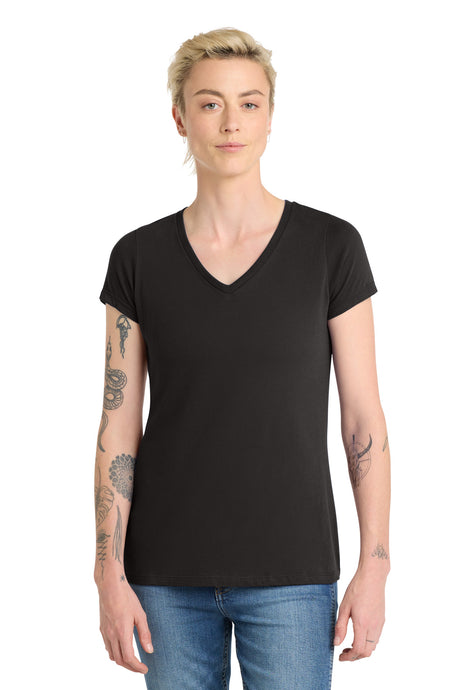 District Women's    Very Important Tee    V-Neck