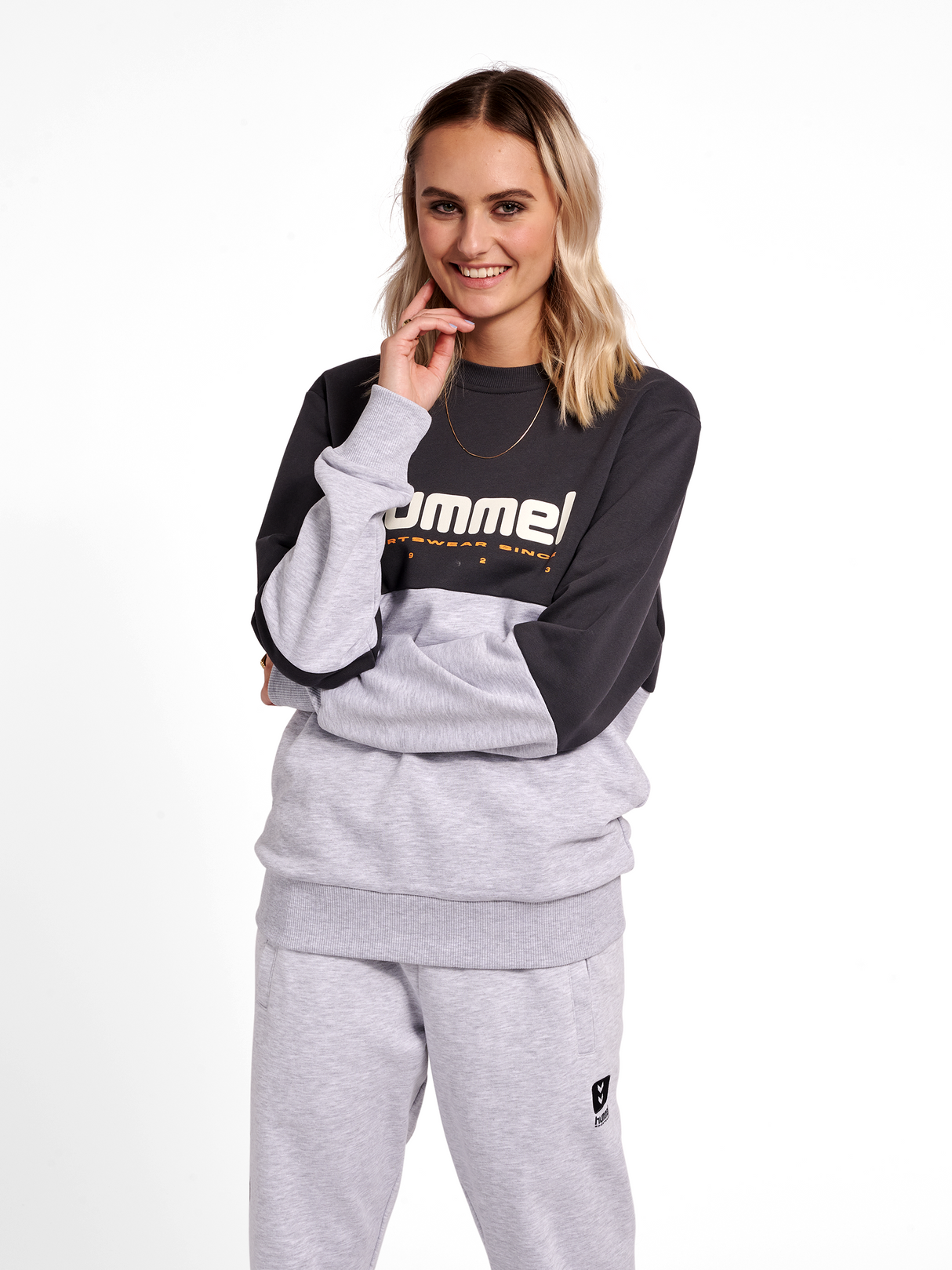 hummel Unisex Legacy Manfred Sweatshirt-4