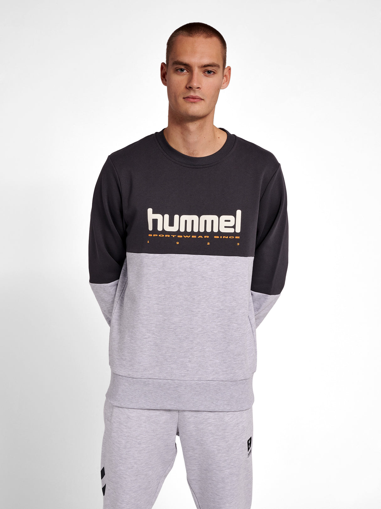 hummel Unisex Legacy Manfred Sweatshirt-6