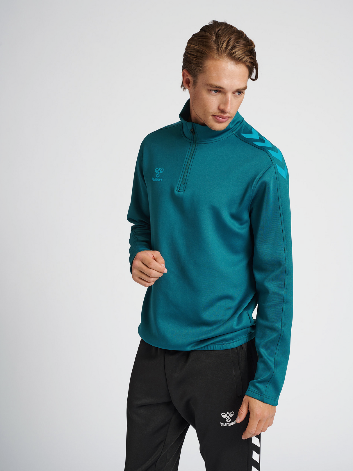 hummel Unisex Core XK Half Zip Poly Sweatshirt-6