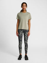 hummel Women's Pulse Workout Short Sleeve T-Shirt-6
