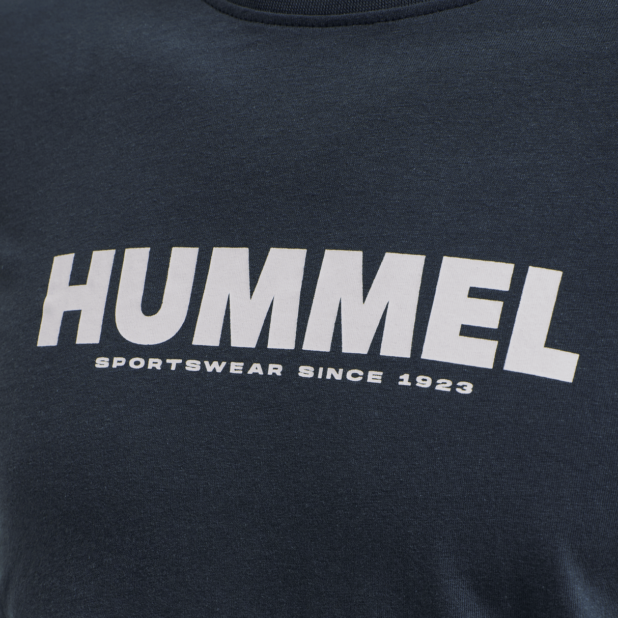 hummel Unisex Legacy Long Sleeve T-Shirt-3