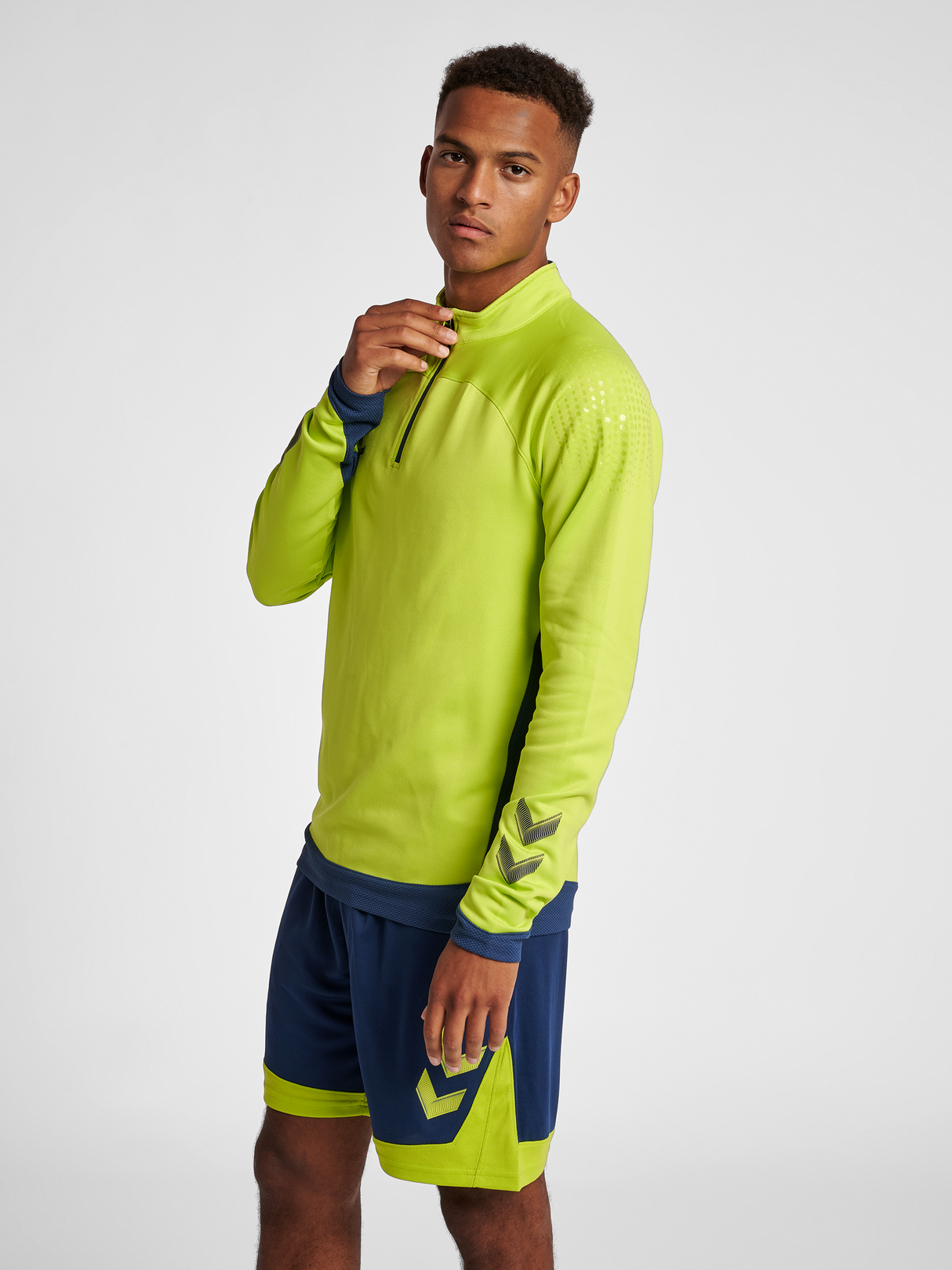 hummel Men's Lead Half Zip-5