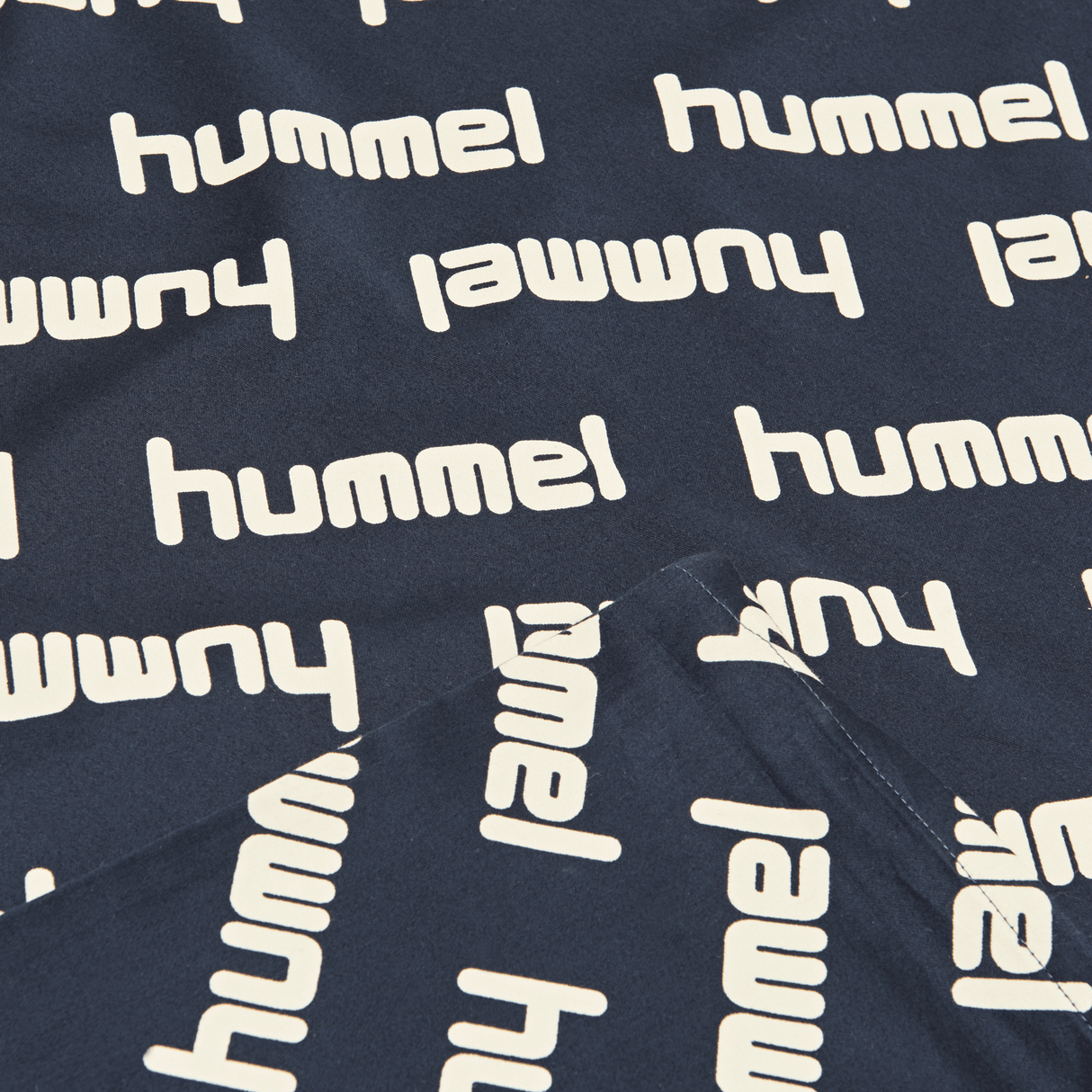 hummel Youth Pop Bedsheet-3