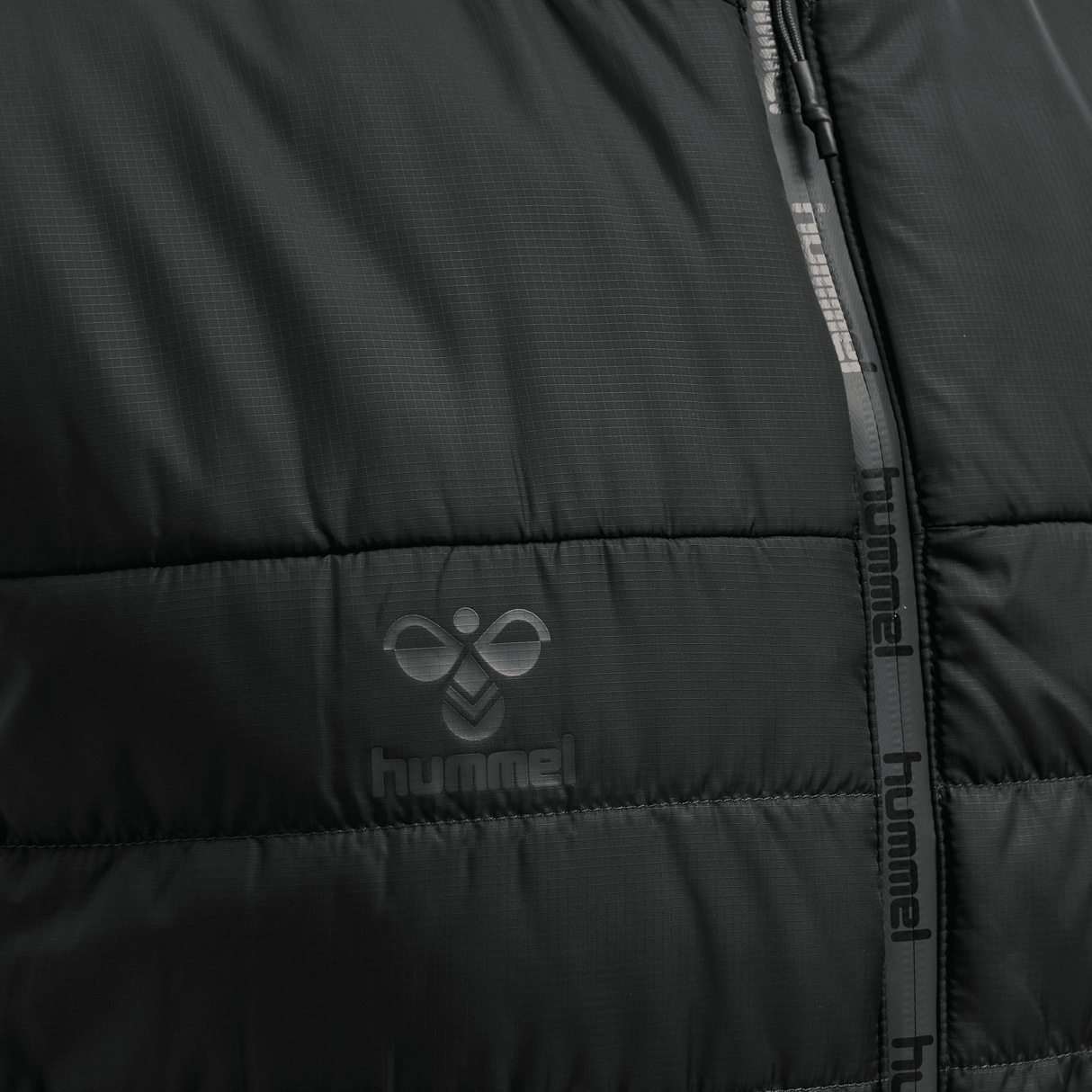 hummel Men's North Waistcoat-3