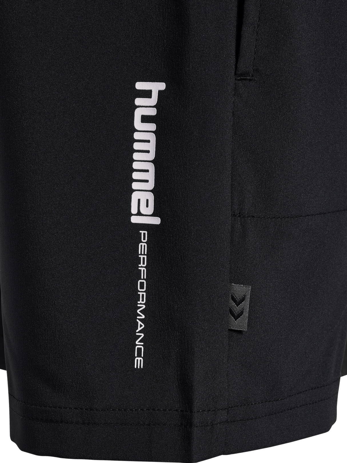 hummel Youth Pulse Workout Shorts-3
