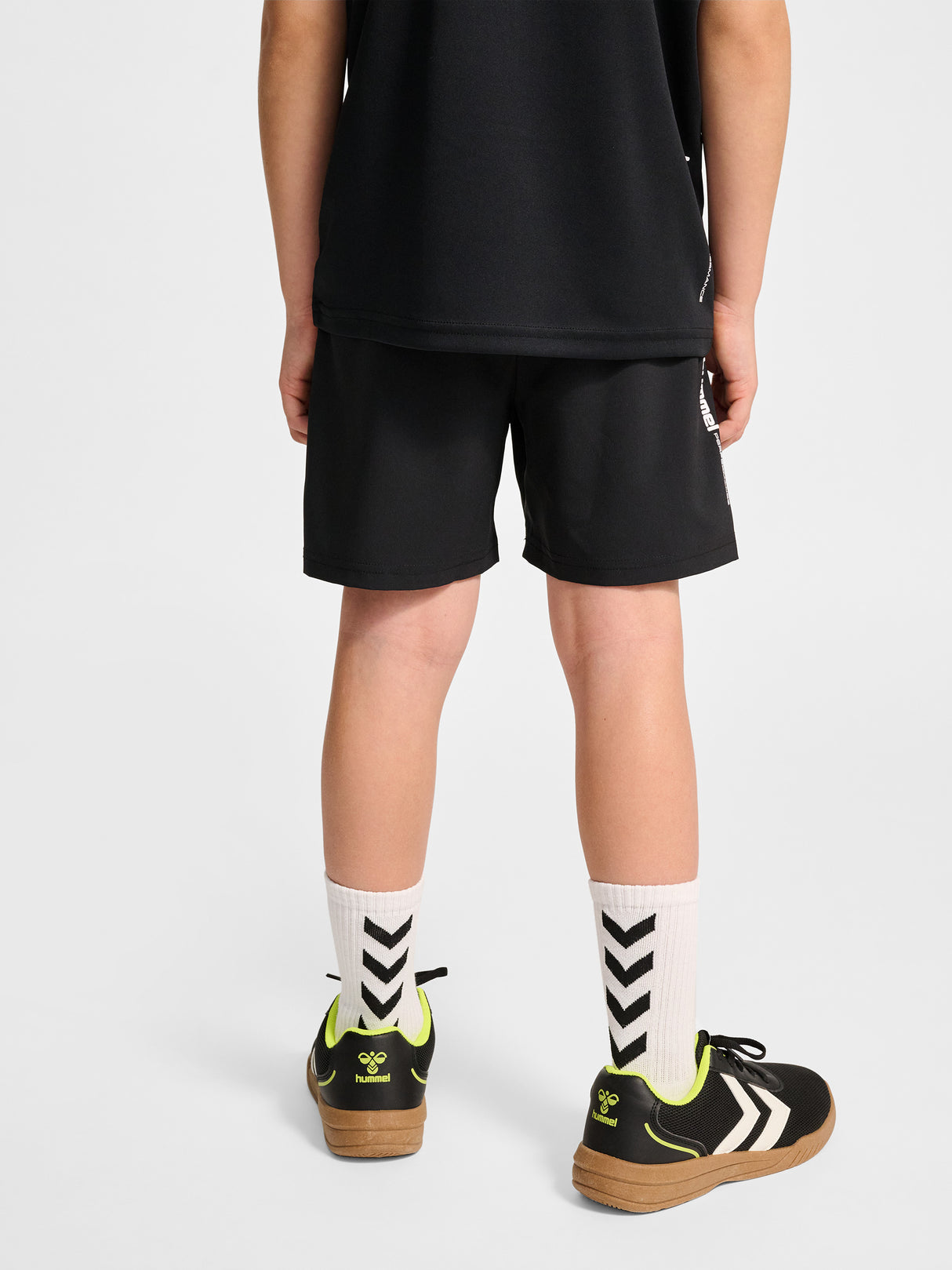 hummel Youth Pulse Workout Shorts-6