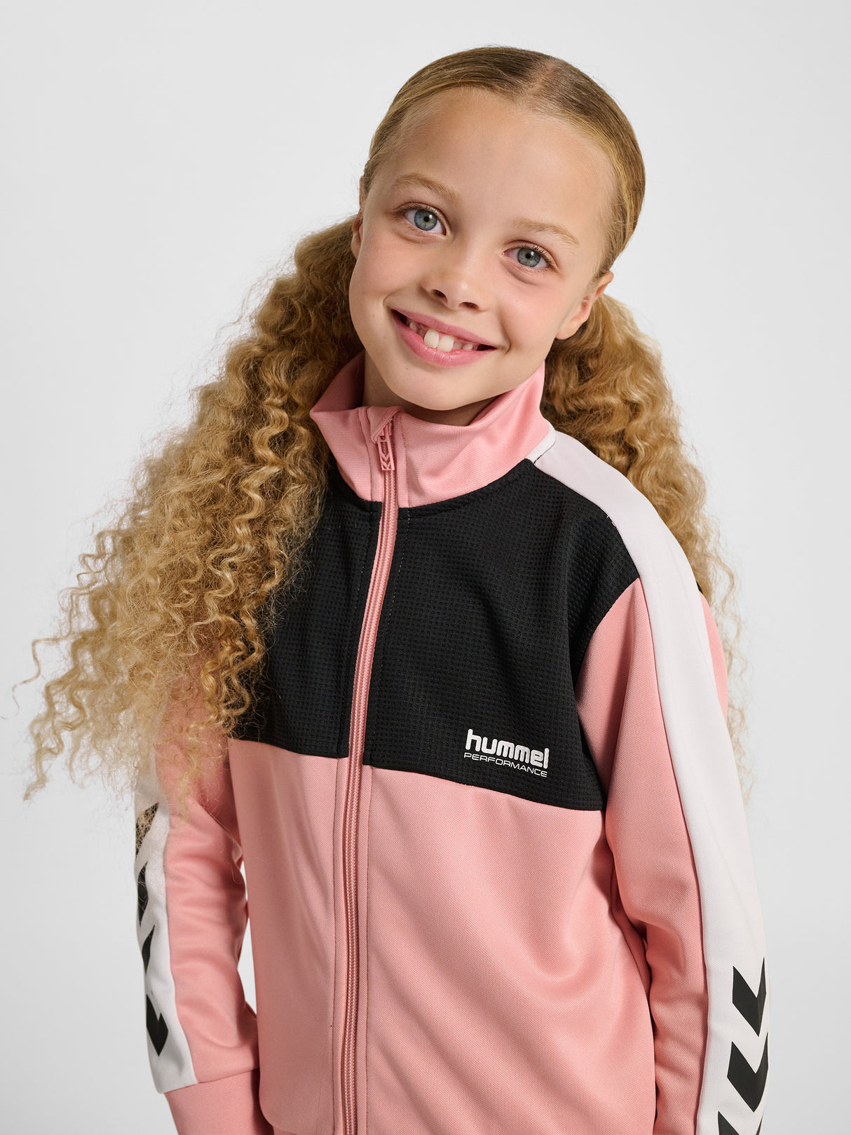 hummel Youth Colorblock Tracksuit-7