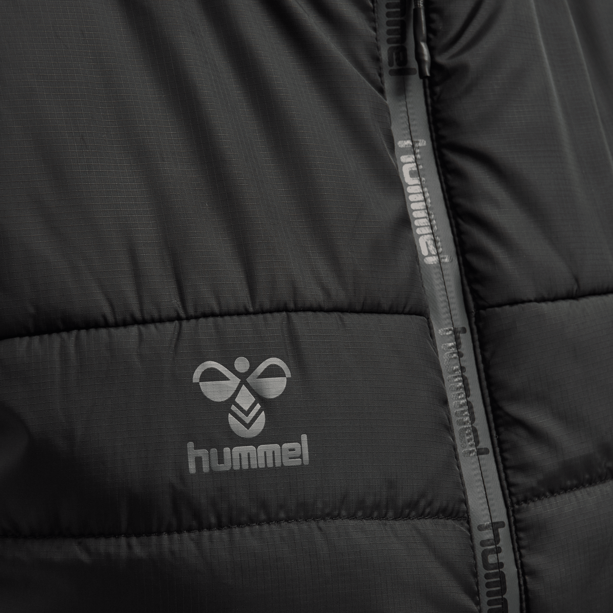 hummel Women's North Waistcoat-3