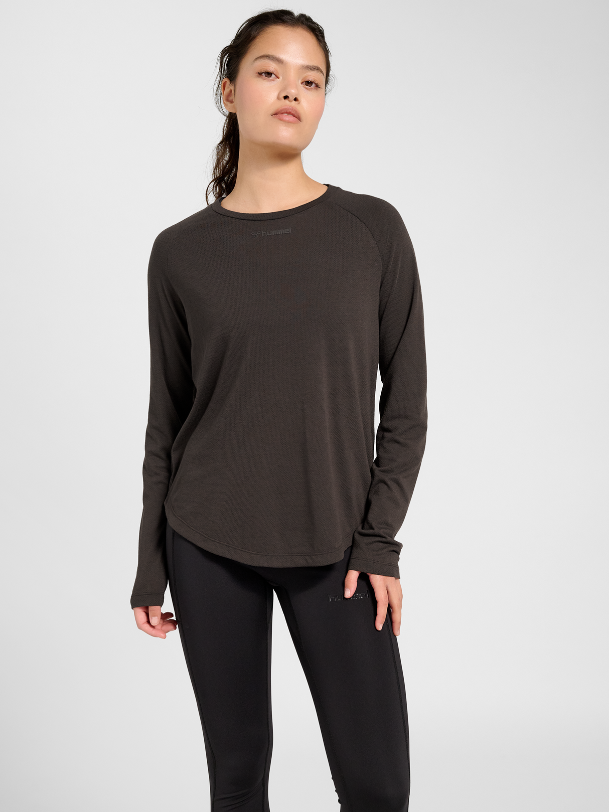 hummel Women's Mindful Training Vanja Long Sleeve T-Shirt-5
