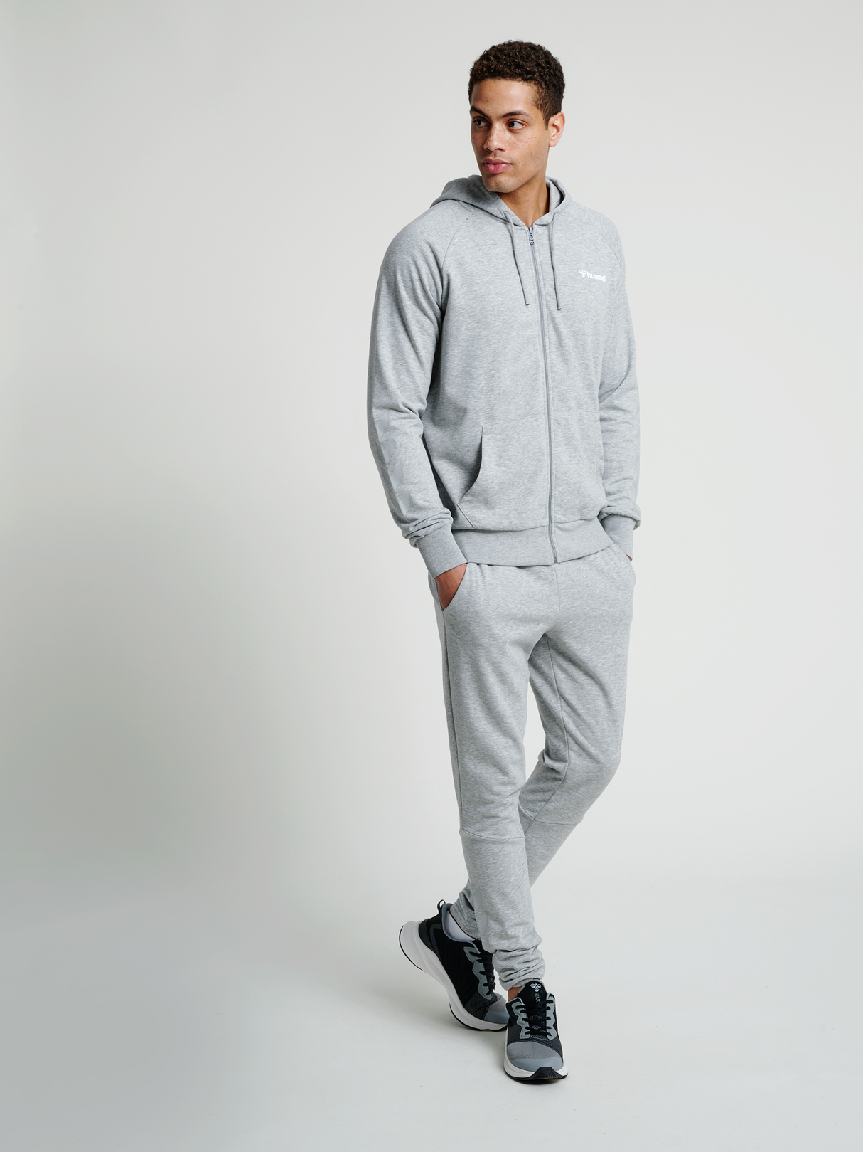 hummel Men's Isam Zip Hoodie-5