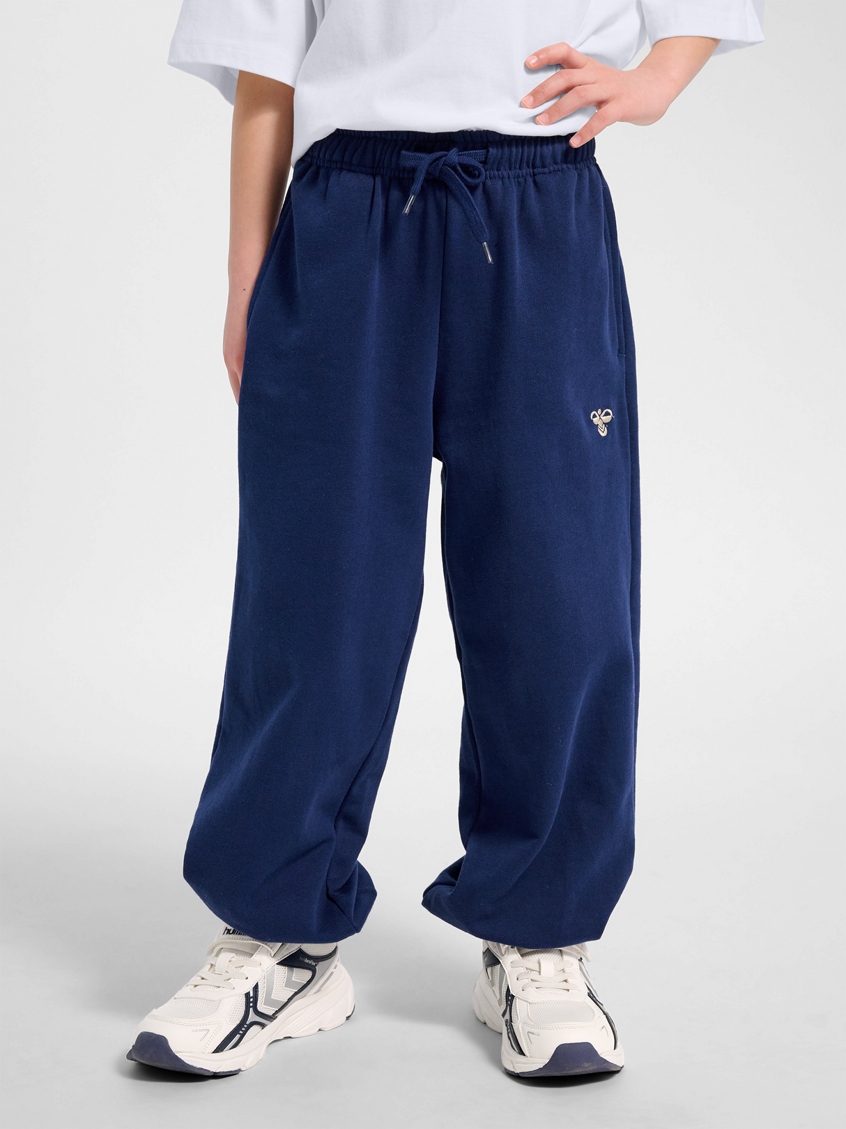 hummel Youth Jump Boxy Elastic Sweatpants-5