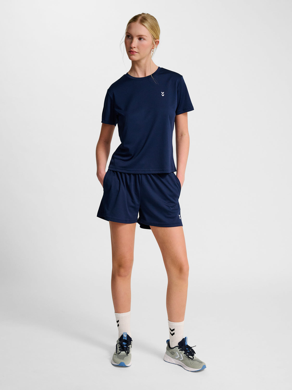 hummel Women's Pulse Training Short Sleeve T-Shirt-6