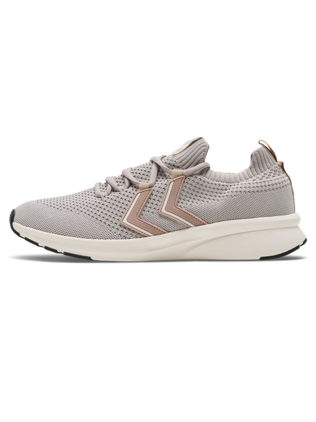 hummel Unisex Flow Seamless Shoes-1