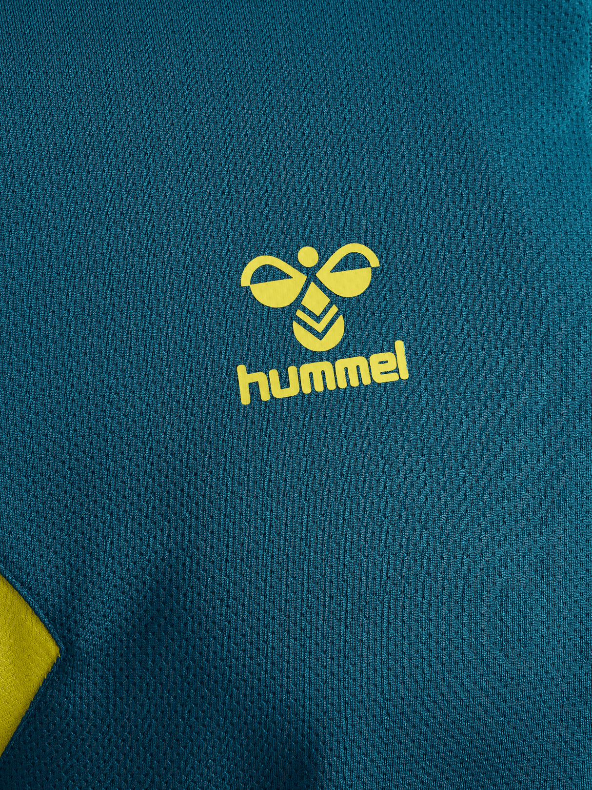 hummel Men's Authentic Half Zip Sweatshirt-3