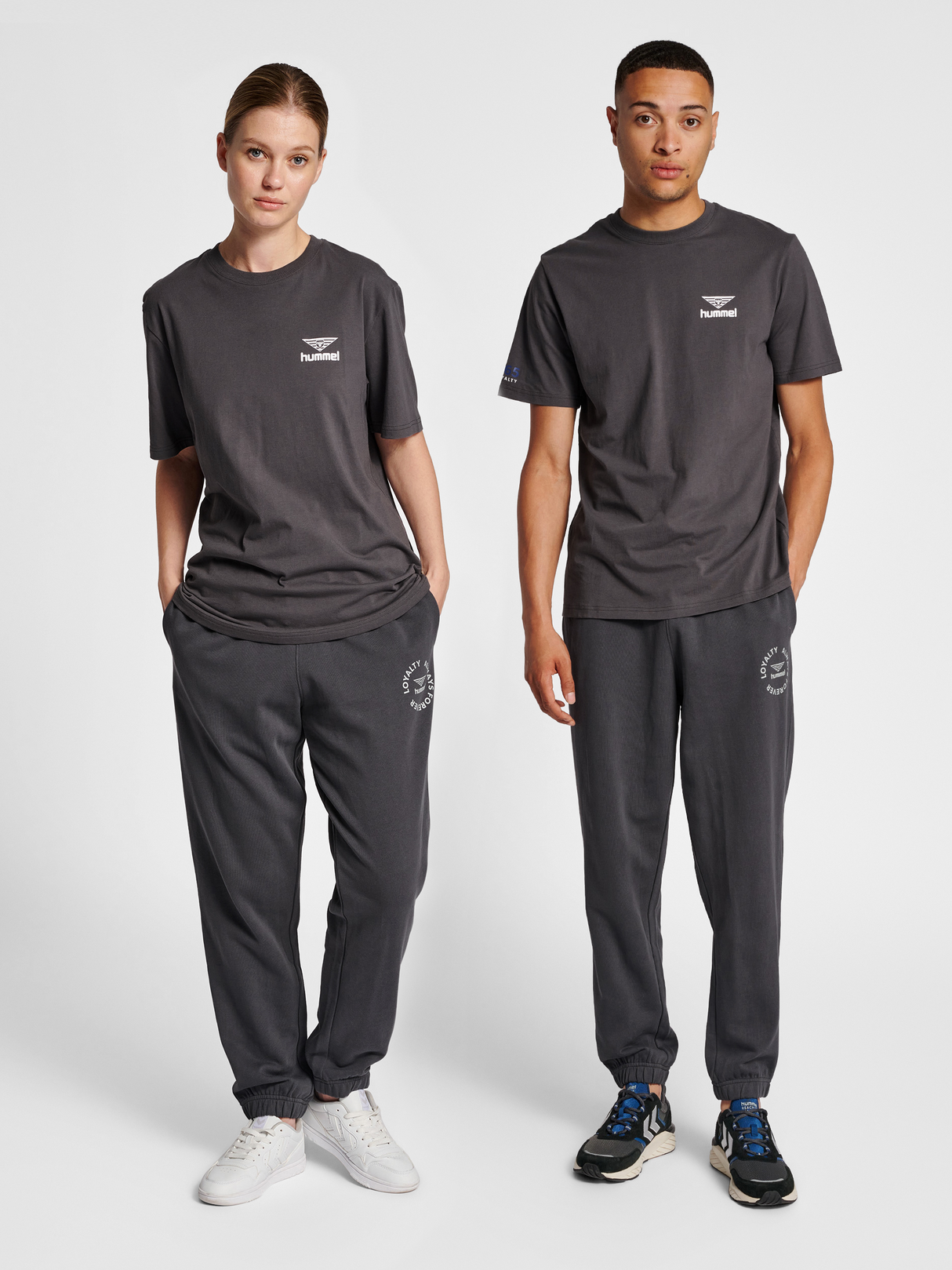 hummel Unisex Legacy Loyalty Sweatpants-5