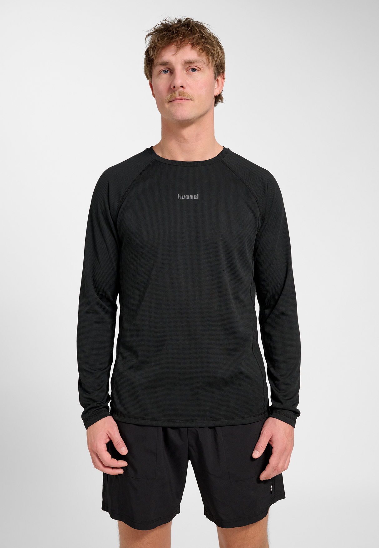 hummel Men's Momentum Long Sleeve T-Shirt-5