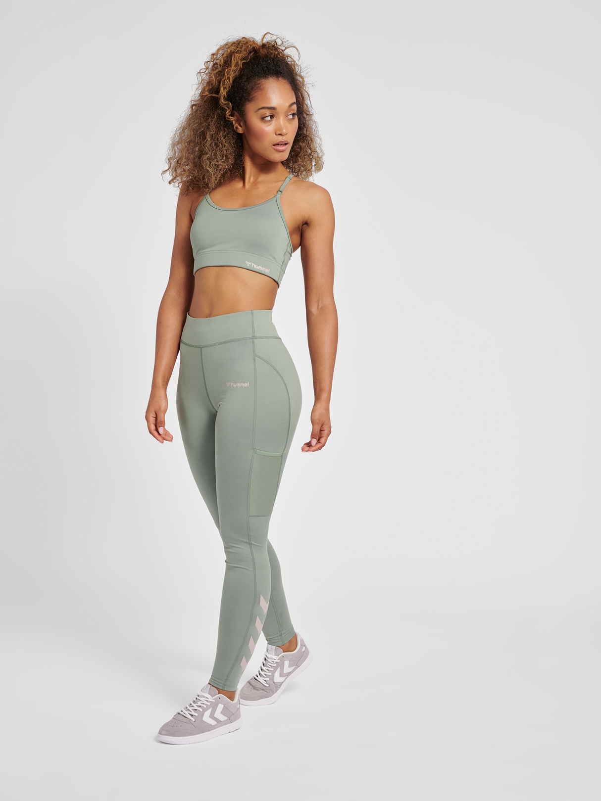 hummel Women's Mindful Training Chipo Padded Sports Bra-4