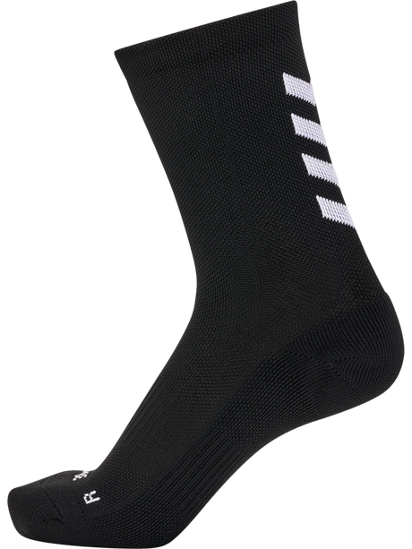 hummel Unisex Essential Training Socks-1