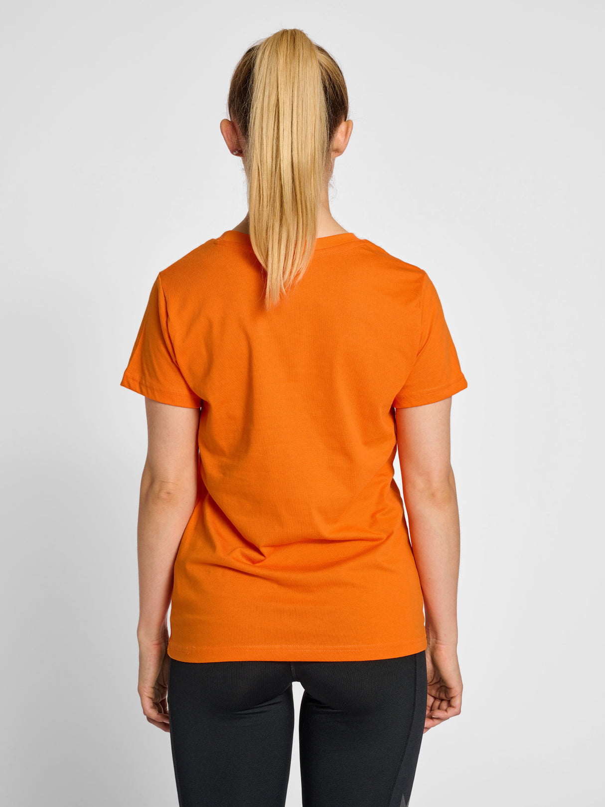 hummel Women's Heavy Short Sleeve T-Shirt-6