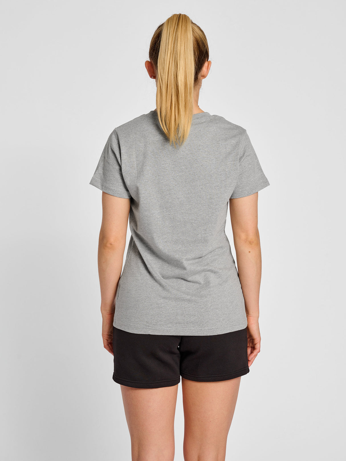 hummel Women's Heavy Short Sleeve T-Shirt-6