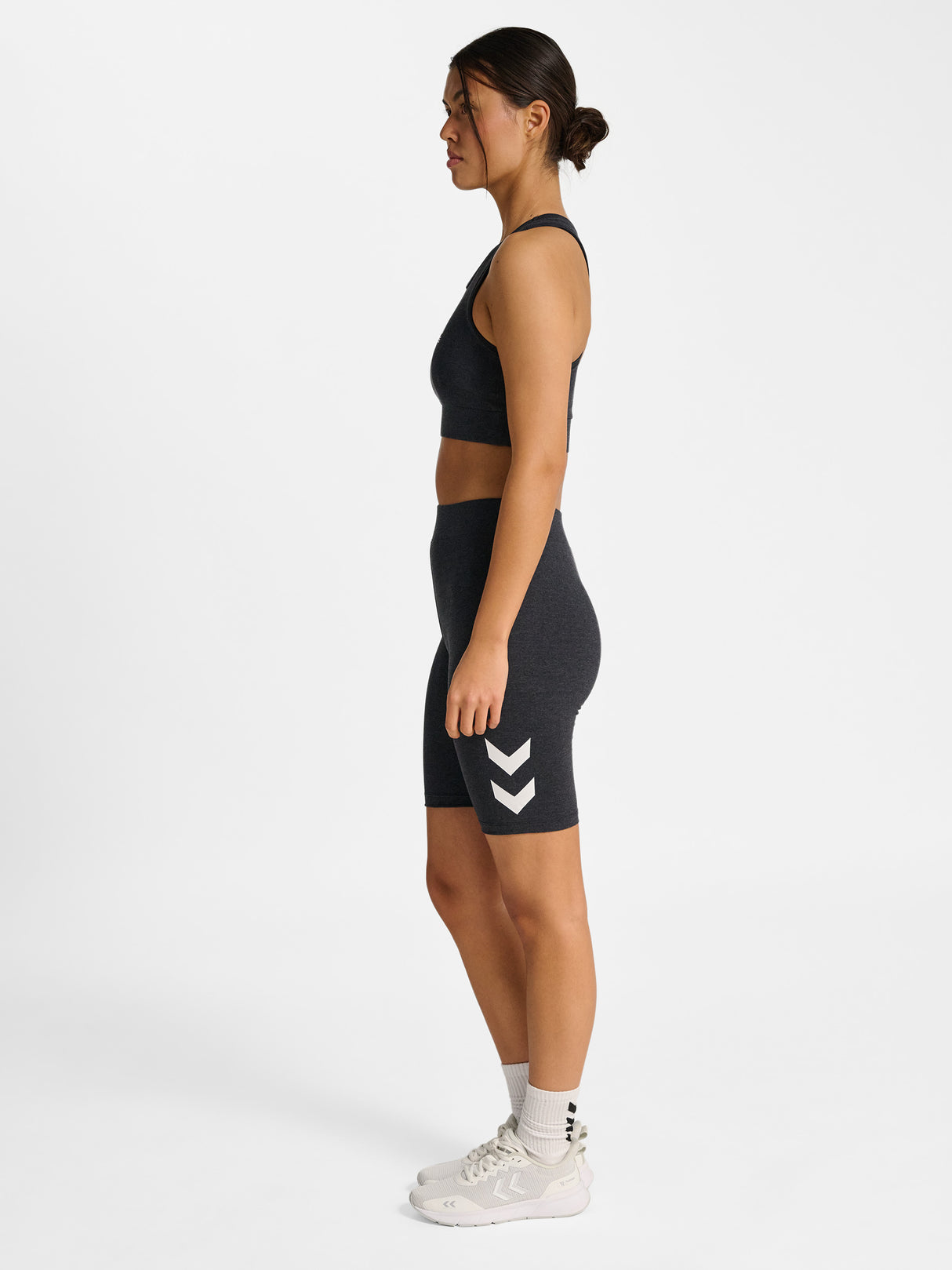 hummel Women's Pulse Logo Mid Waist Shorts Tights-6