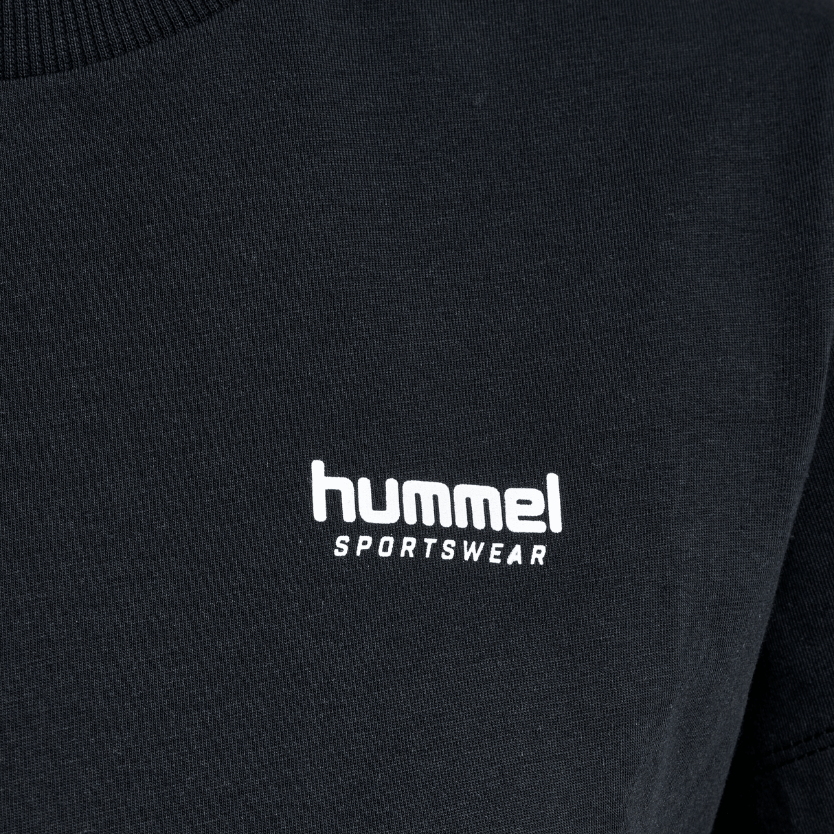 hummel Women's Legacy Kristy Shorts T-Shirt-3