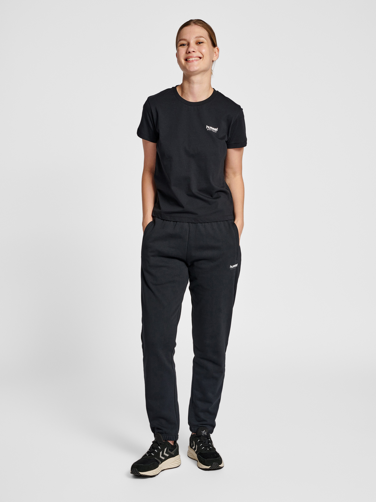 hummel Women's Legacy Kristy Shorts T-Shirt-4