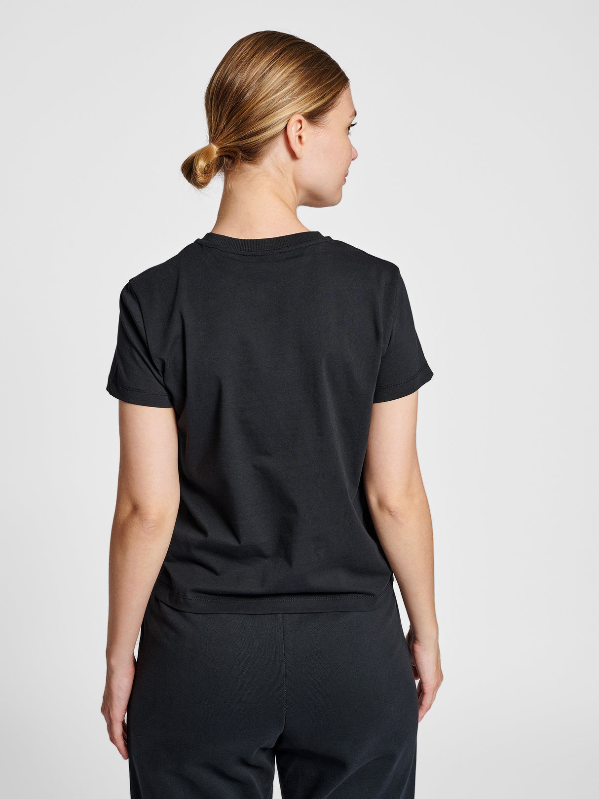 hummel Women's Legacy Kristy Shorts T-Shirt-6