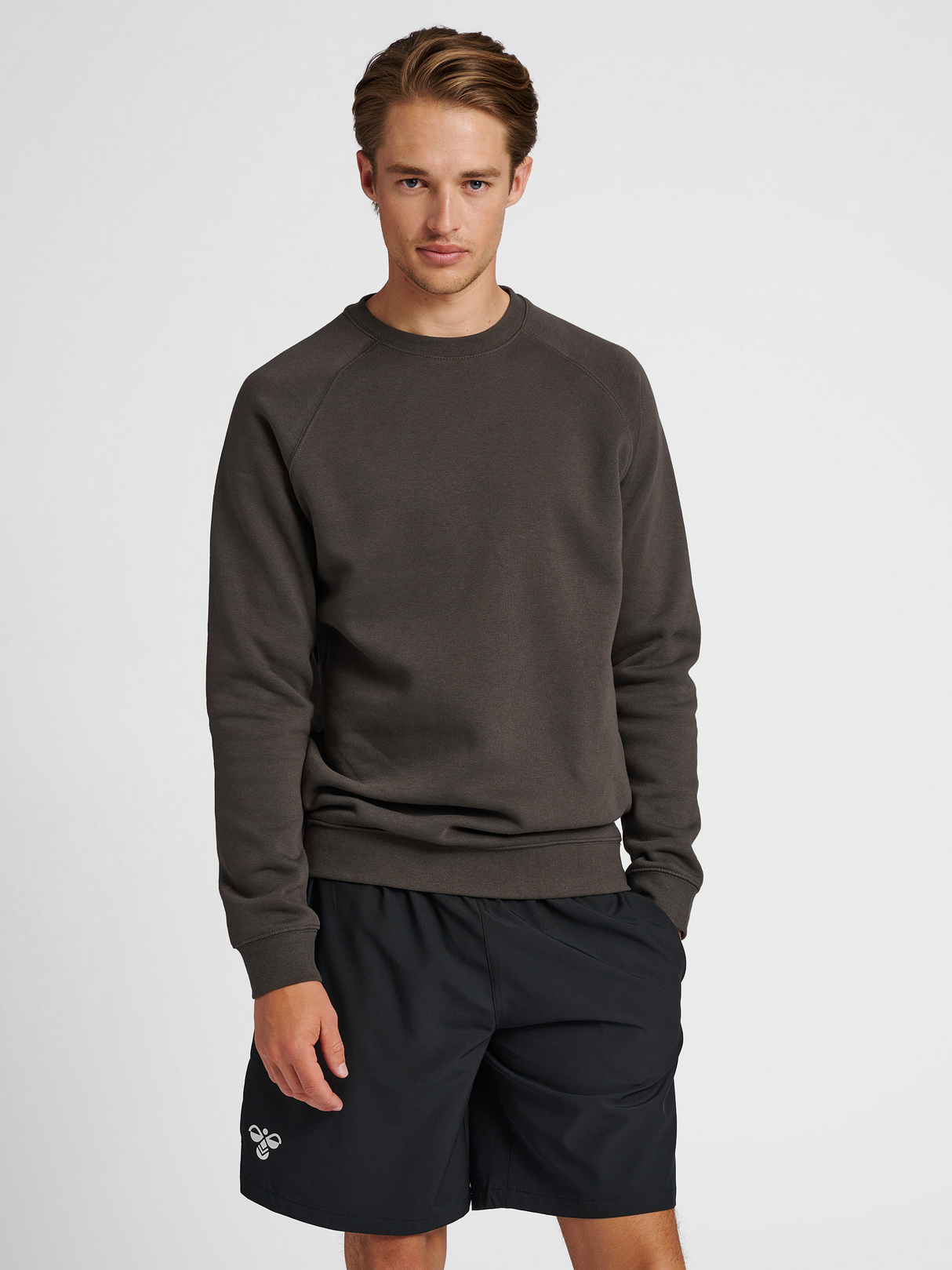 hummel Men's Red Heavy Sweatshirt-5