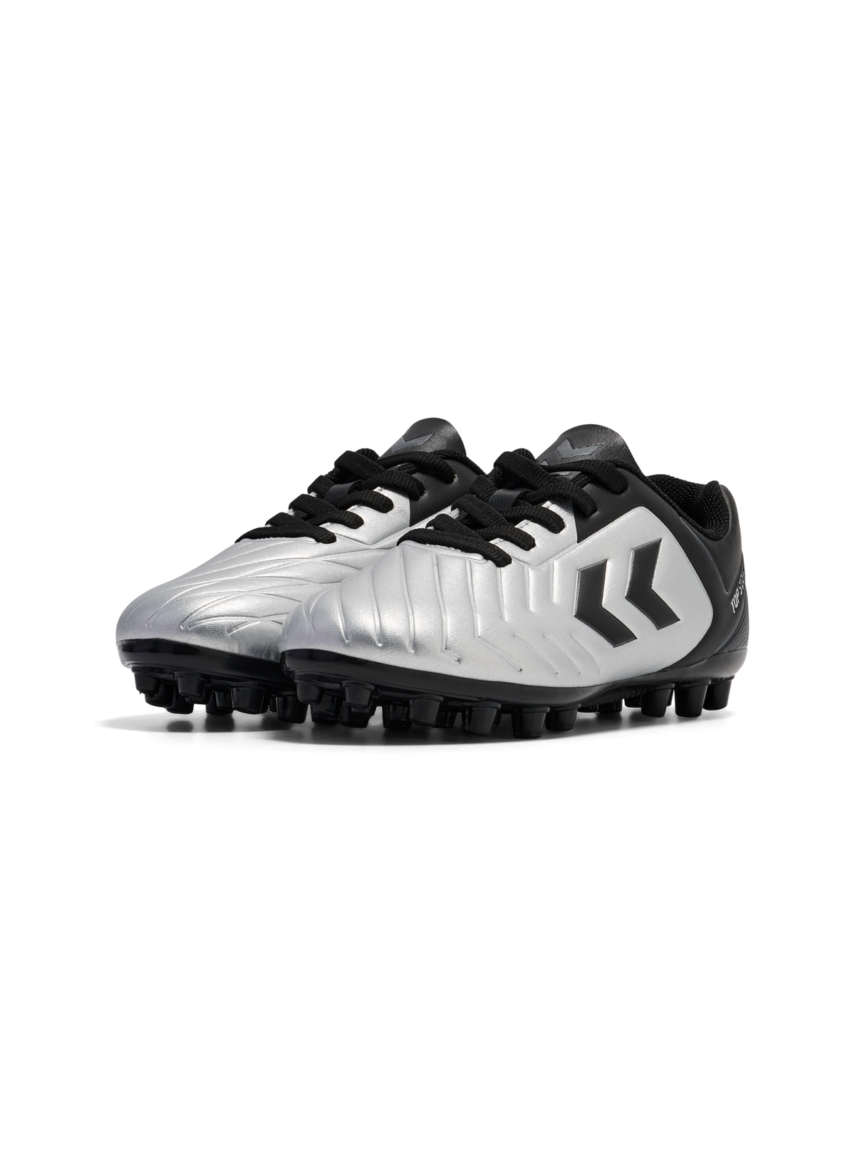 hummel Youth Top Star Mid Ground Low Cut 2.0 Cleats-2