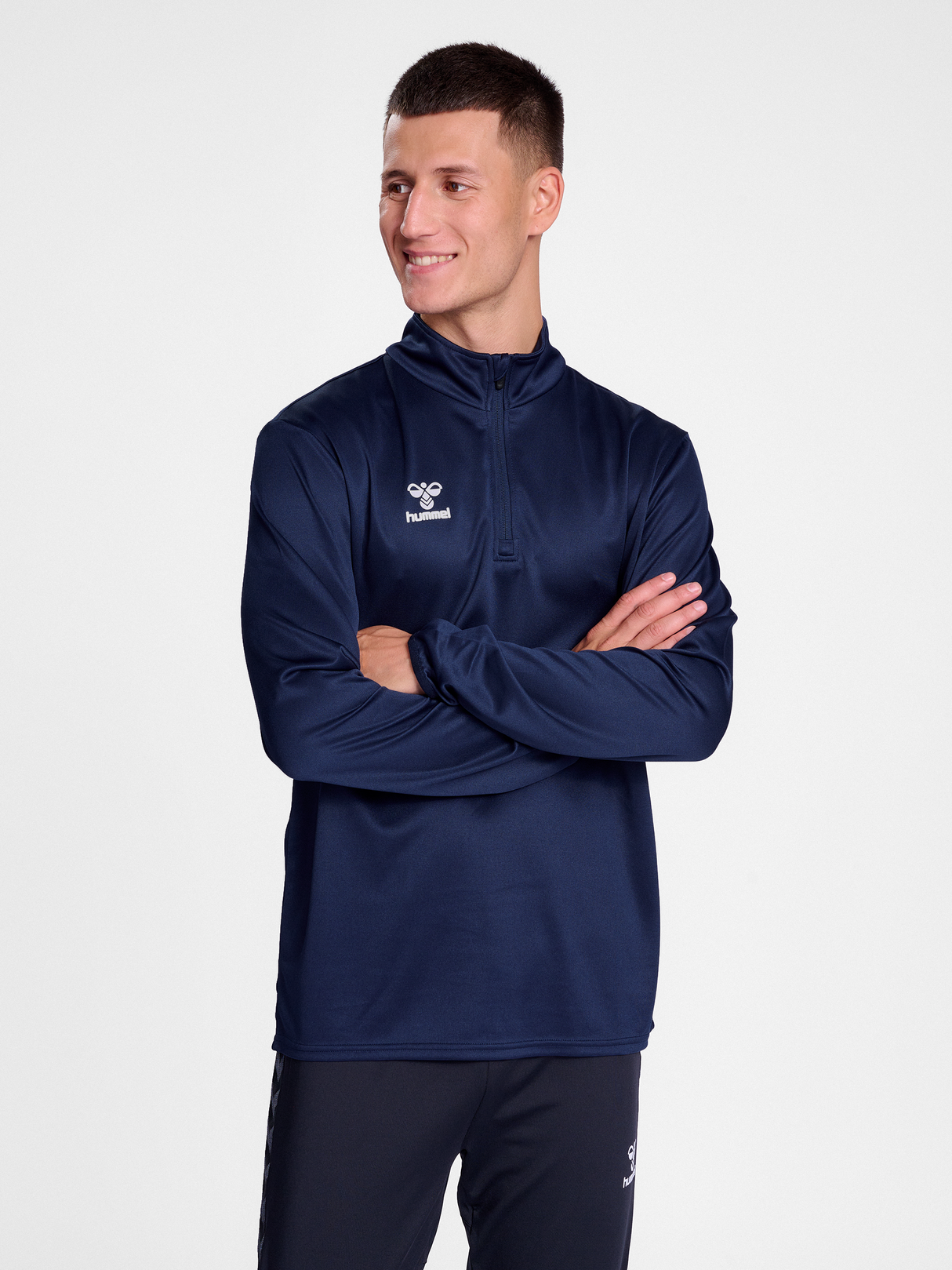 hummel Unisex Essential Half-Zip-5