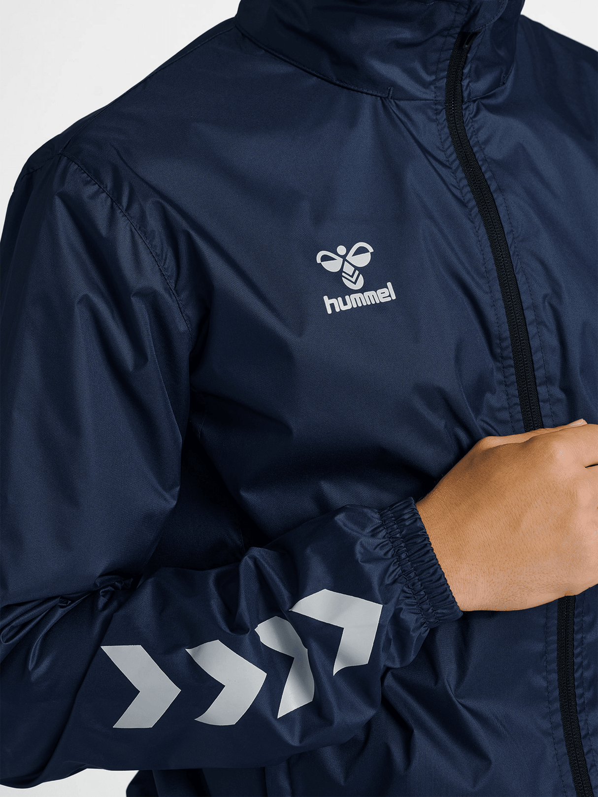 hummel Unisex Core XK Spray Jacket-5