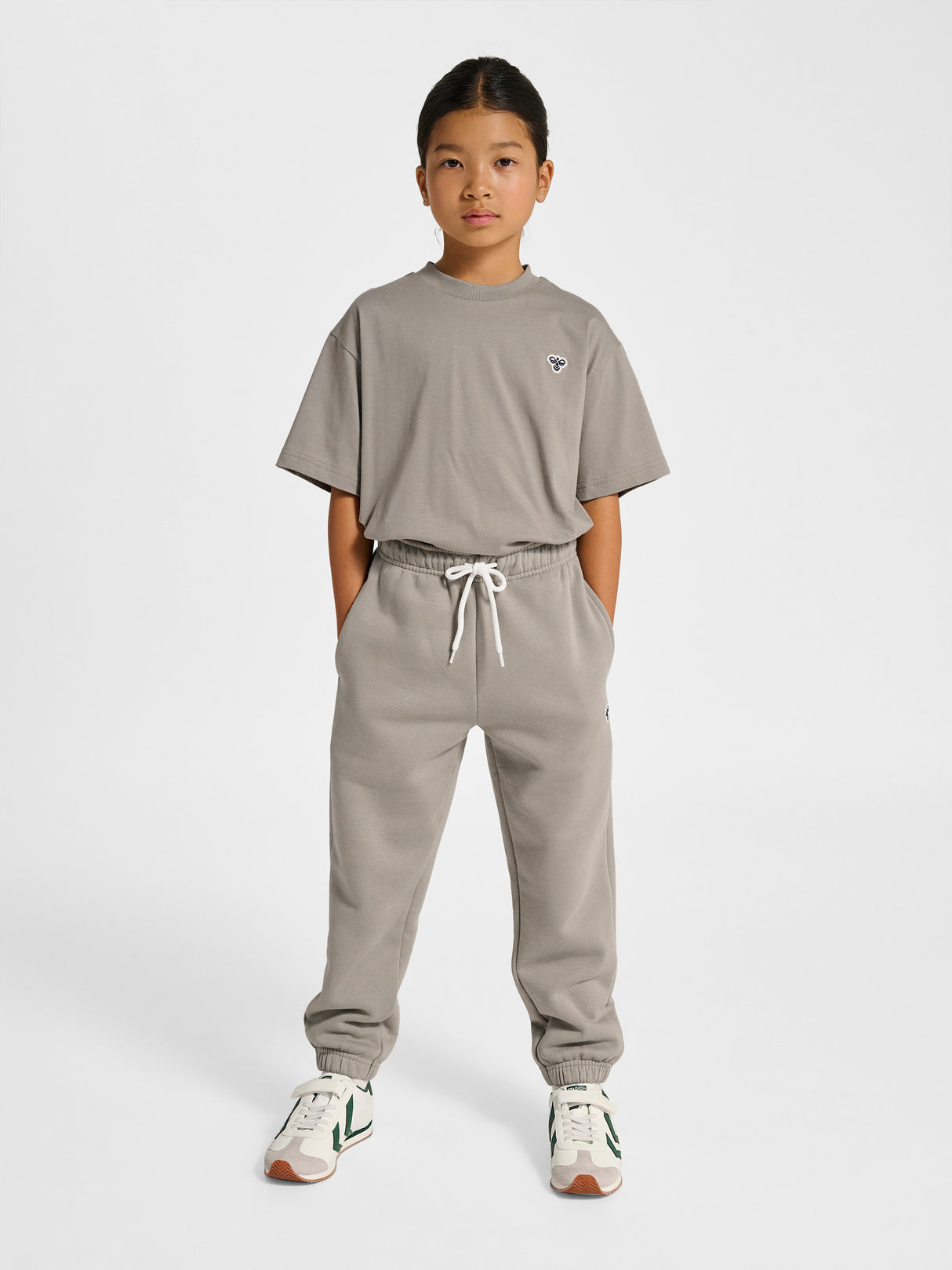 hummel Youth Loose Sweatpants Bee-6