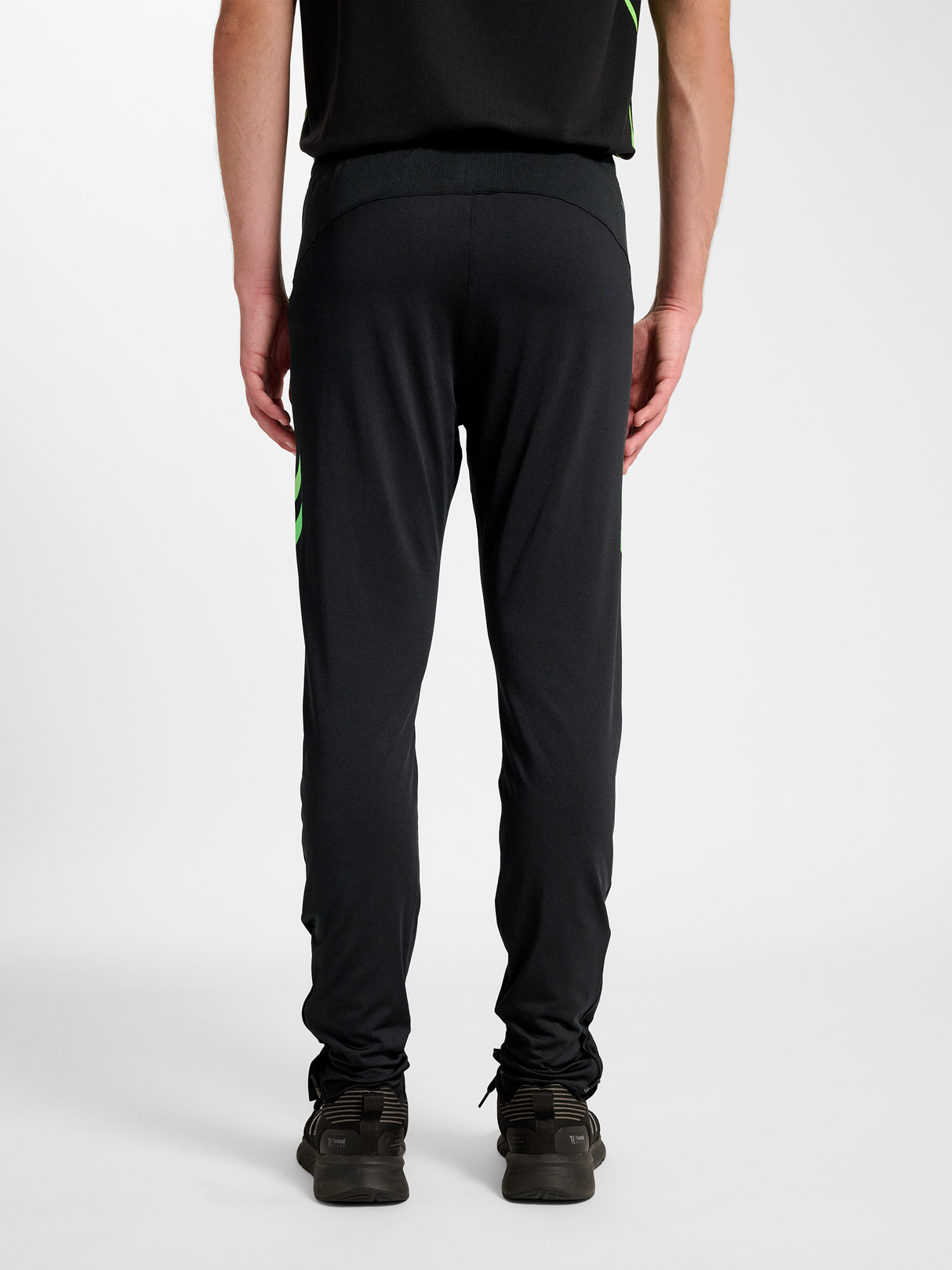 hummel Men's Lead 2.0 Training Pants-5