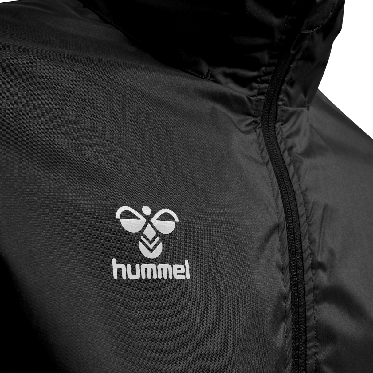 hummel Unisex Core XK Spray Jacket-3