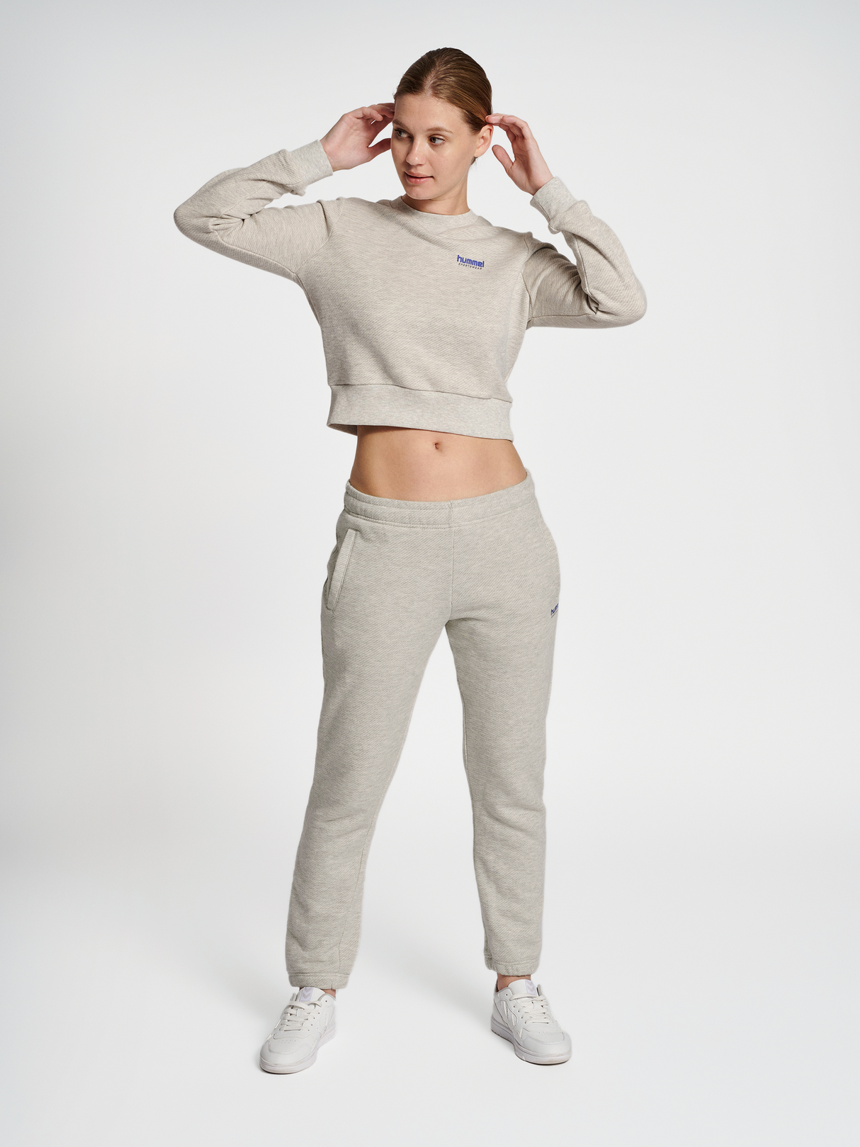 hummel Women's Legacy Shai Regular Pants-4