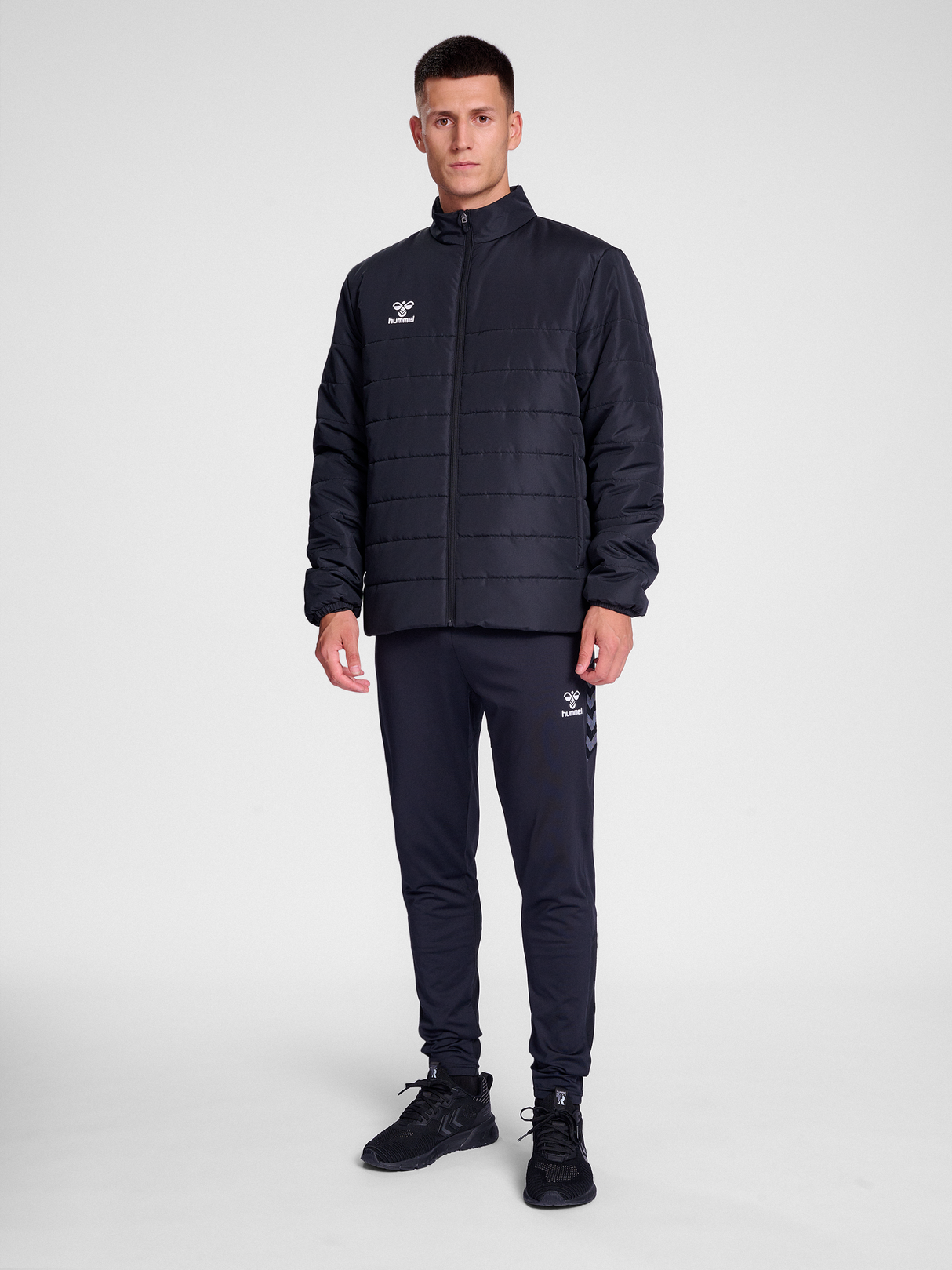 hummel Unisex Essential Shorts Bench Jkt-5