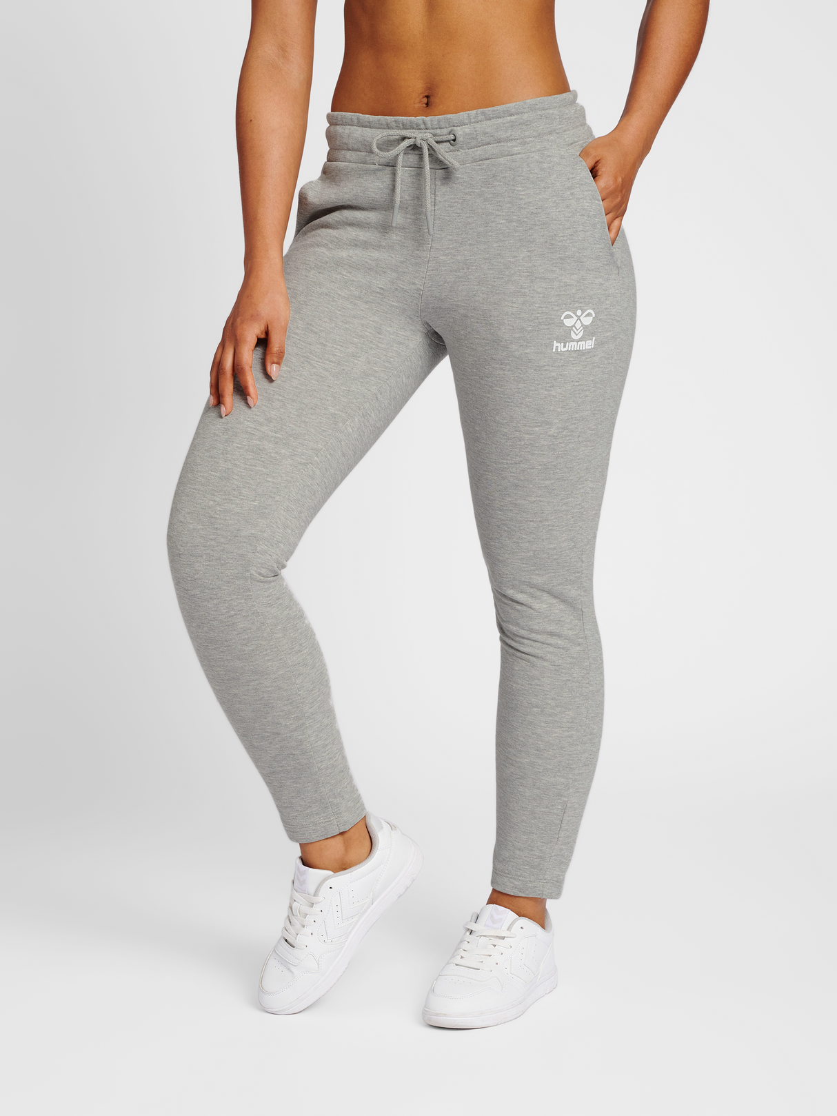 hummel Women's Noni 2.0 Tapered Pants-5