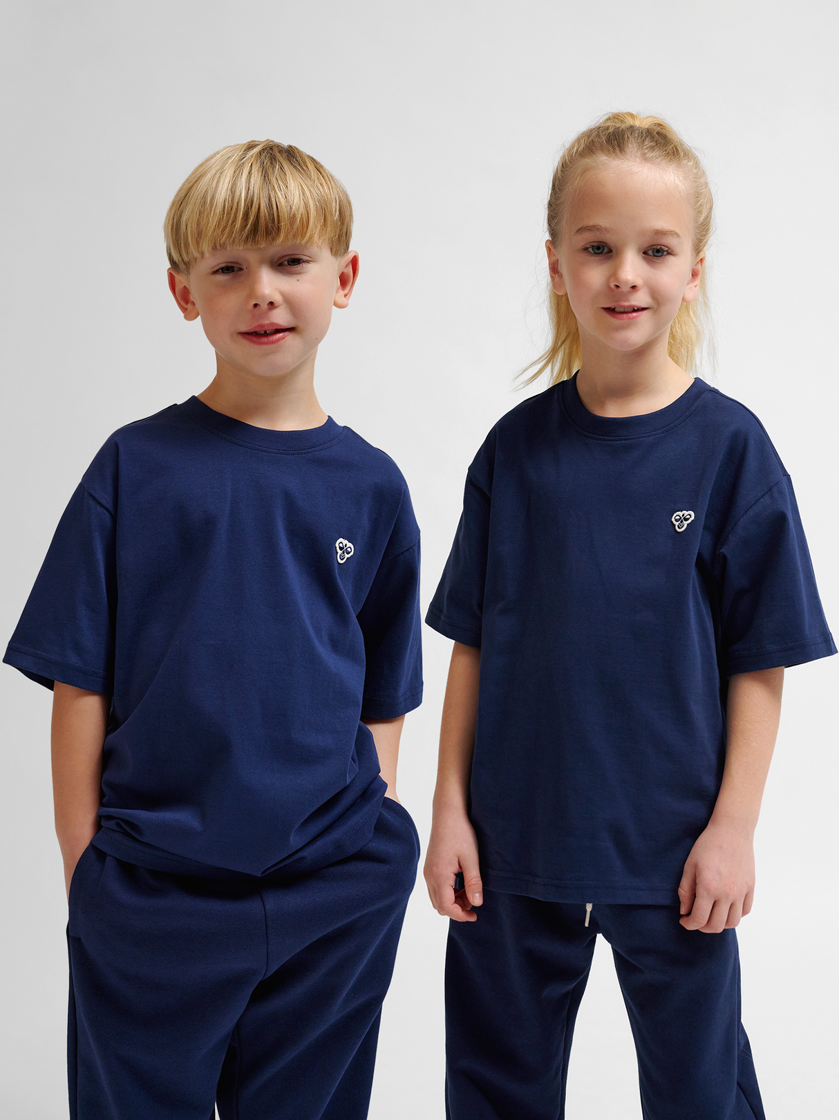 hummel Youth Loose Short Sleeve T-Shirt Bee-5