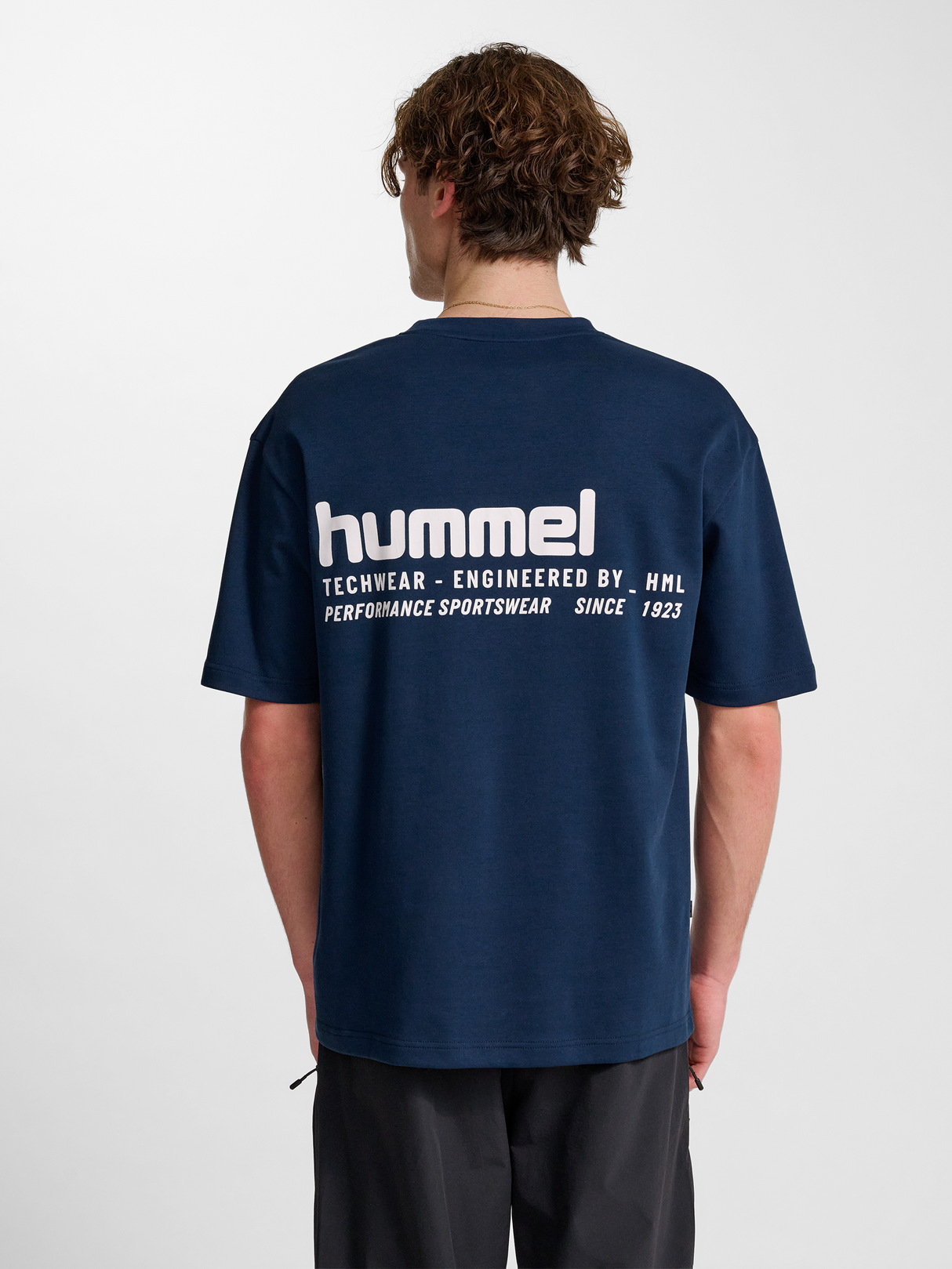 hummel Unisex HIIT Loose Short Sleeve T-Shirt-4