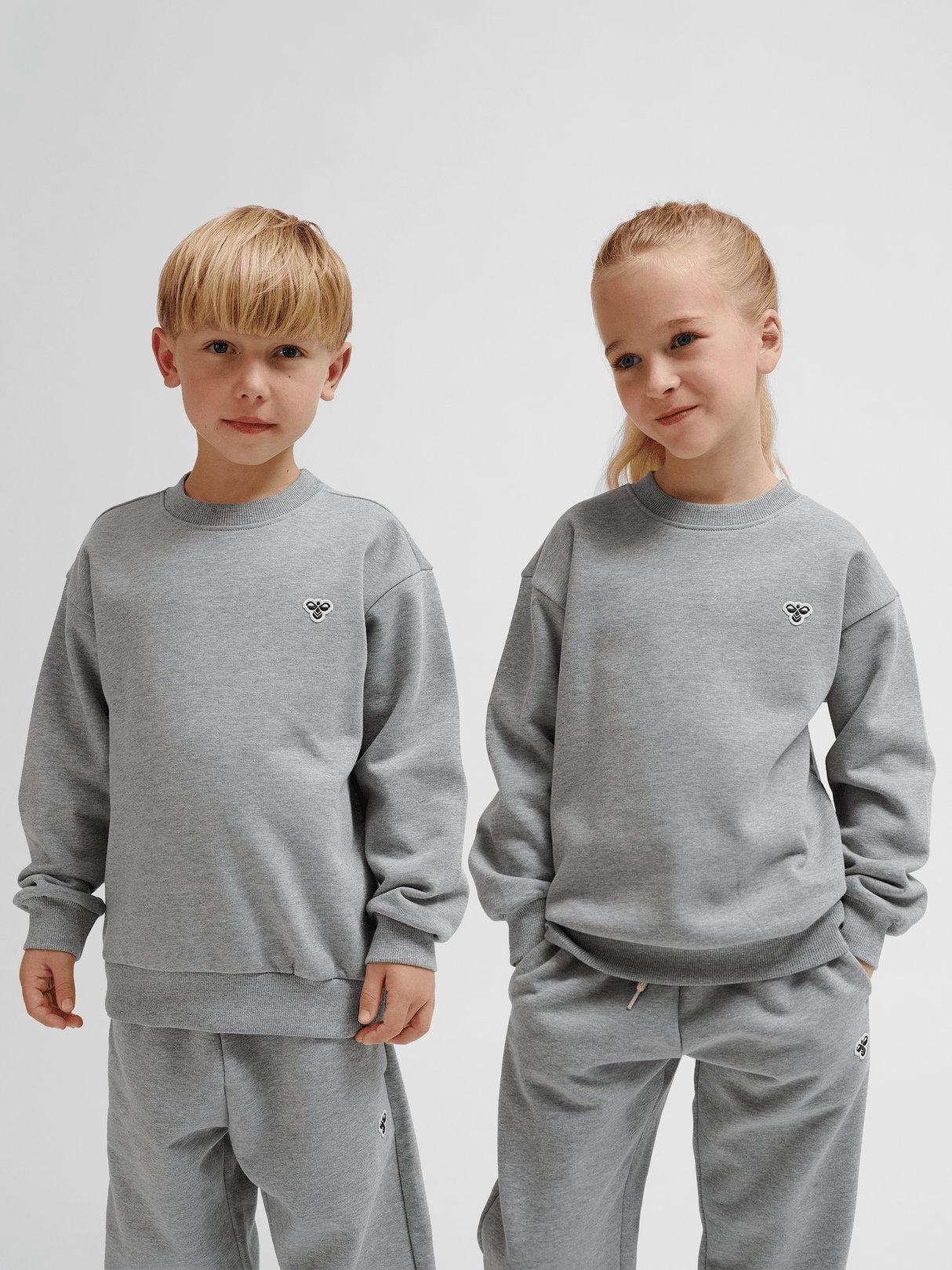 hummel Youth Loose Crewneck Bee-5