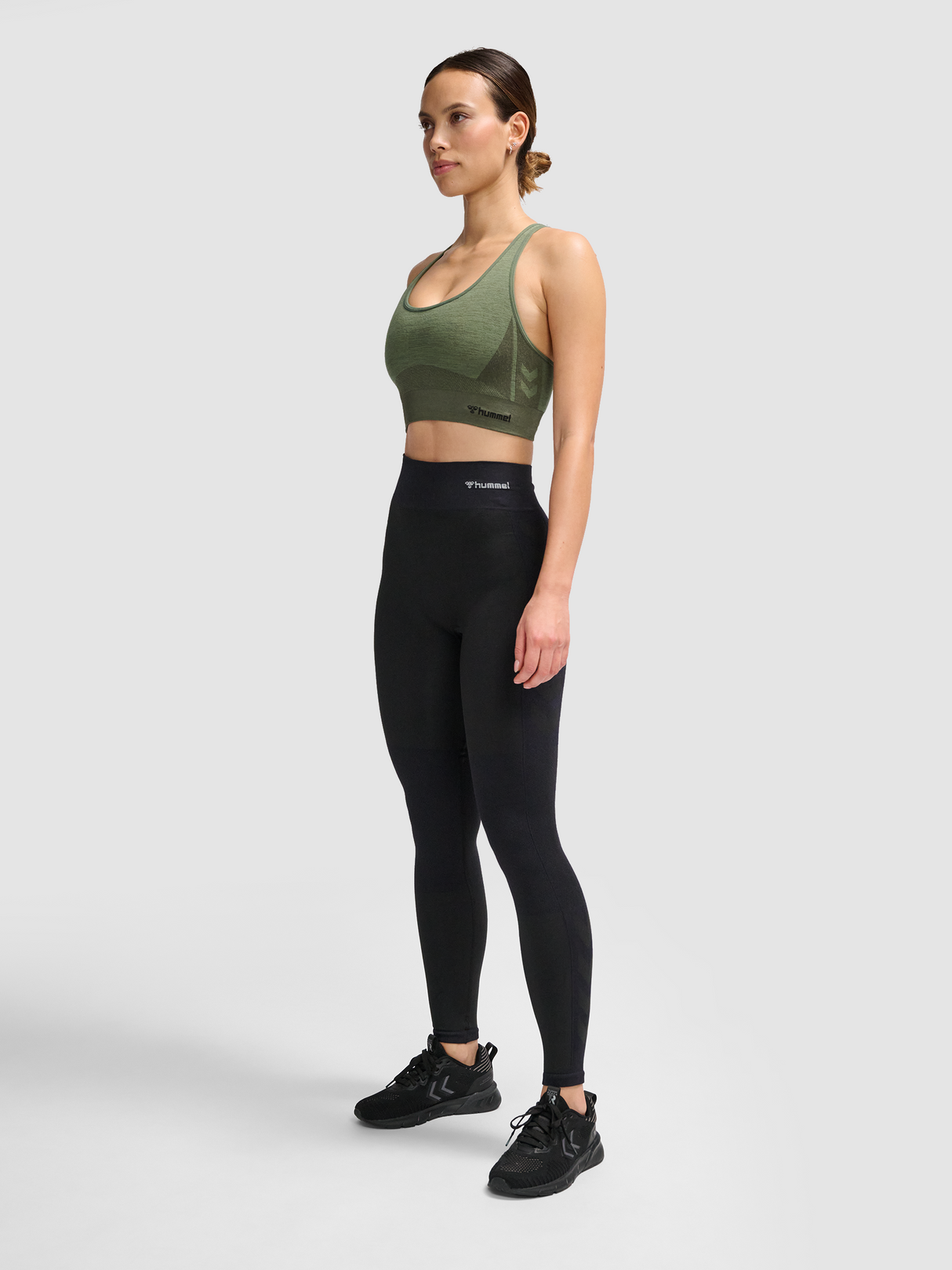 hummel Women's Clea Seamless Mid Waist Tights-5