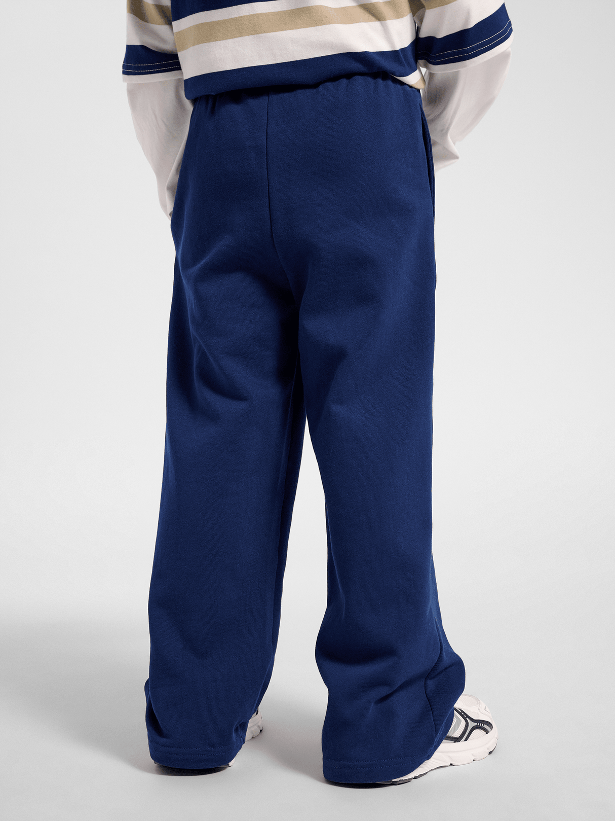 hummel Youth Jump Boxy Sweatpants-4