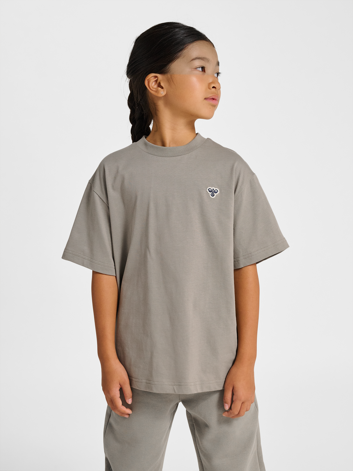 hummel Youth Loose Short Sleeve T-Shirt Bee-4