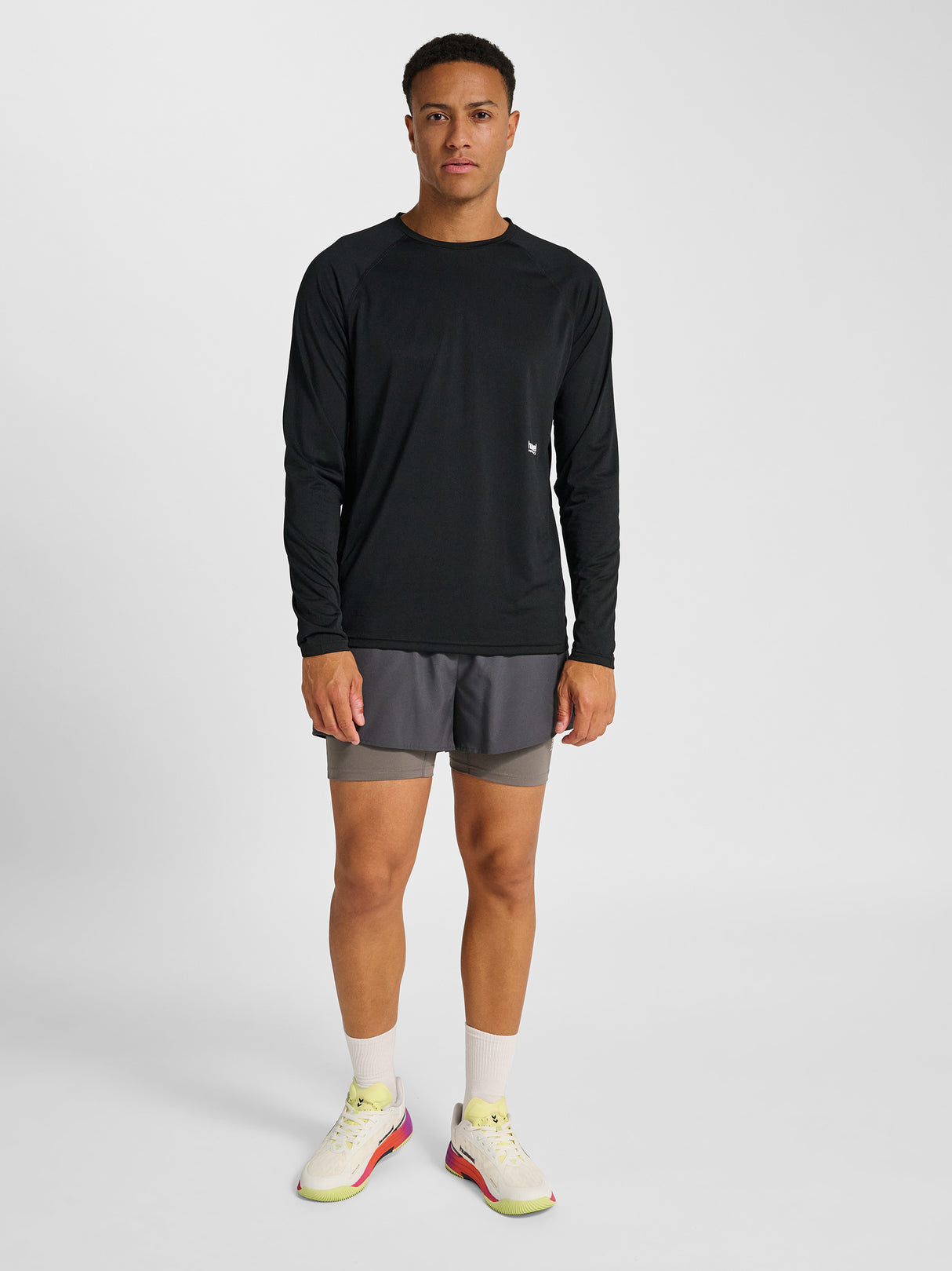 hummel Men's Pulse Workout Long Sleeve T-Shirt-6