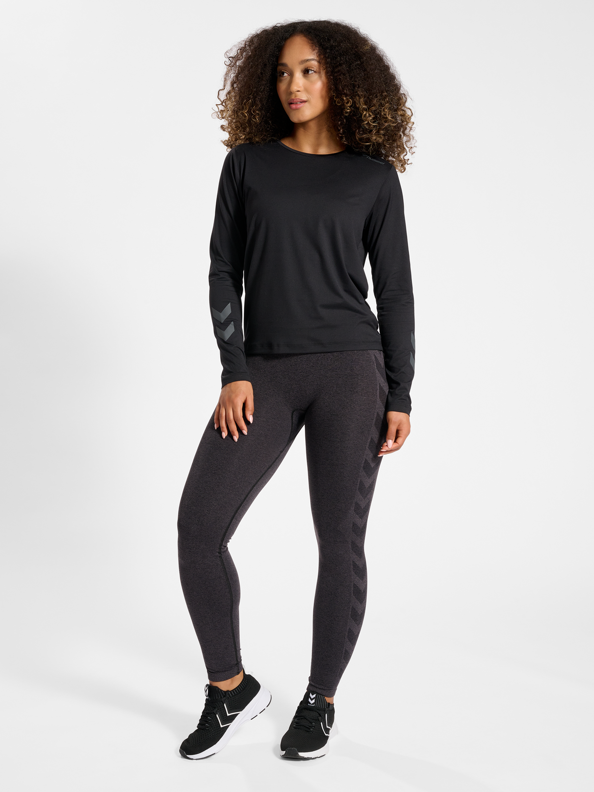 hummel Women's Mindful Training Taylor Long Sleeve T-Shirt-4