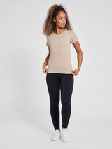 hummel Women's Mindful Training Flow Seamless T-Shirt-4