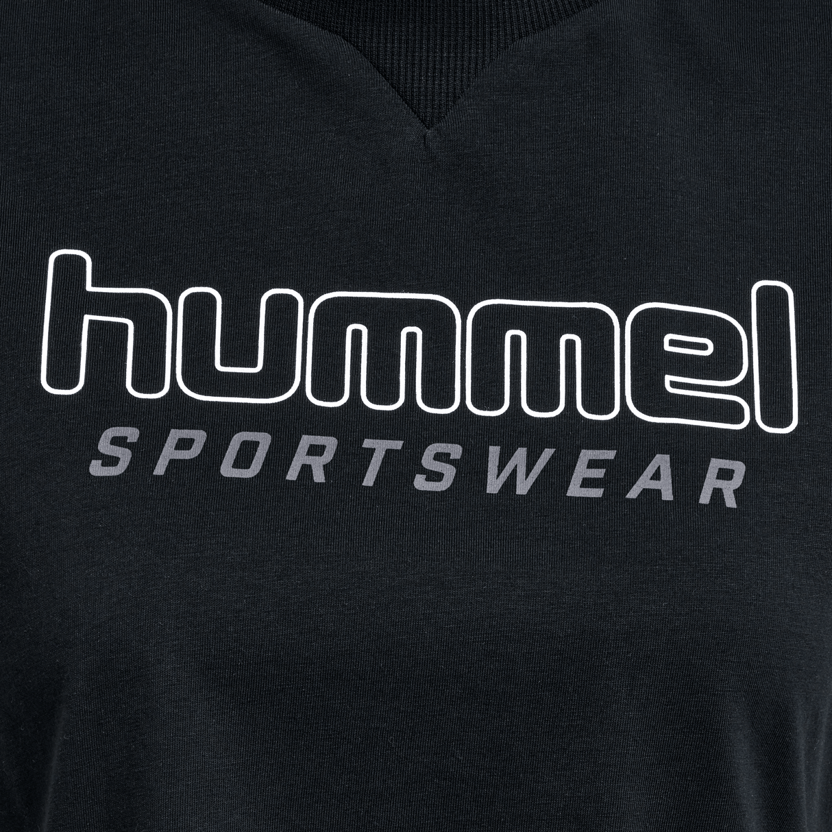 hummel Women's Legacy June Cropped T-Shirt-3