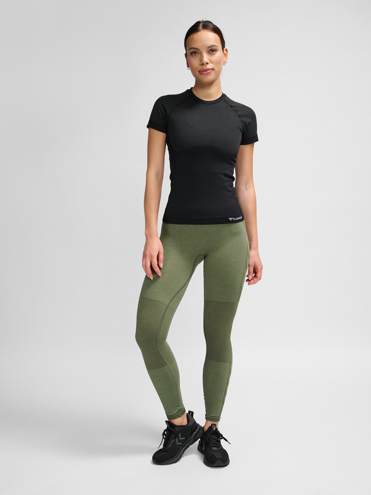 hummel Women's Clea Seamless Tight T-Shirt-4